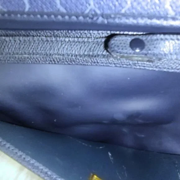 Christian Dior vintage leather crossbody EUC - Picture 8 of 10